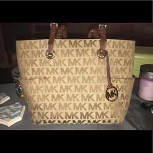 Michael Kors purse